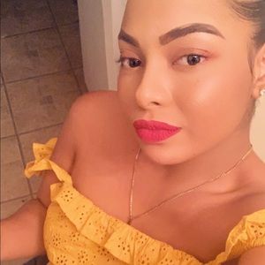 Meet your Posher, Maria